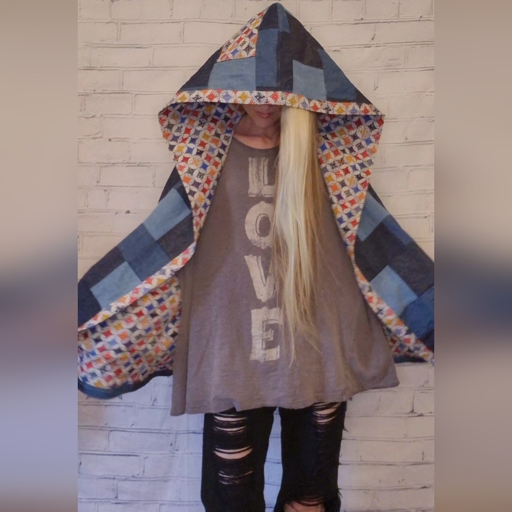 Patchwork Hooded Jean Jacket with Multicolor Lining